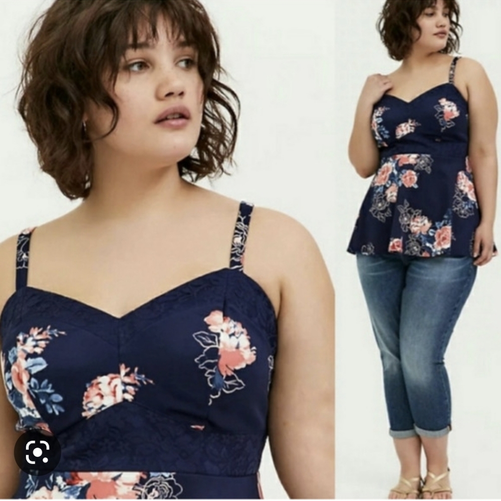 NWT Torrid Floral Navy Tank Top